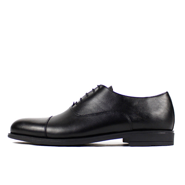 650 CHAUSSURE EN CUIR NOIR